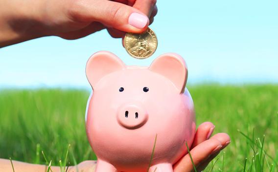 4 tips to keep money goals on track Piggy Bank