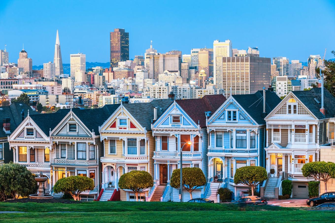 The "Painted Ladies" (houses) of San Francisco